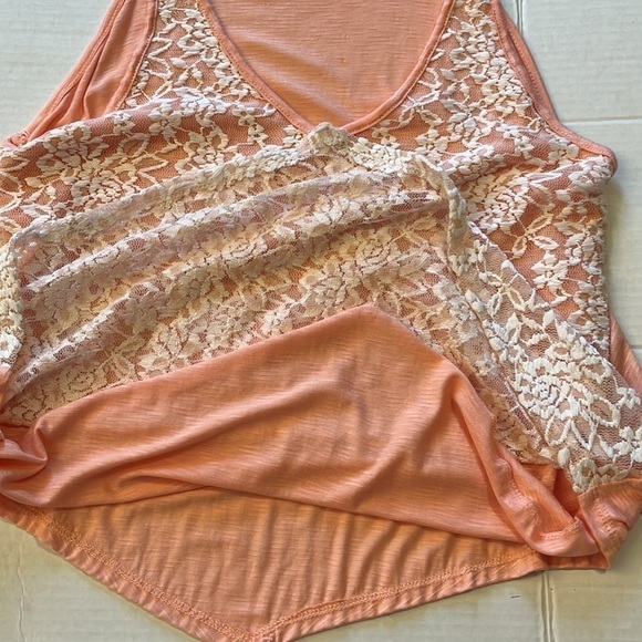 NWT-exclusive one-medium-Peach with cream lace-Fancy tank top blouse - Picture 5 of 7